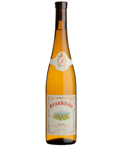 Alternative view of Granbazán Etiqueta Ambar Albariño