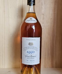 Alternative view of Janneau 1990 Vintage Armagnac 43%