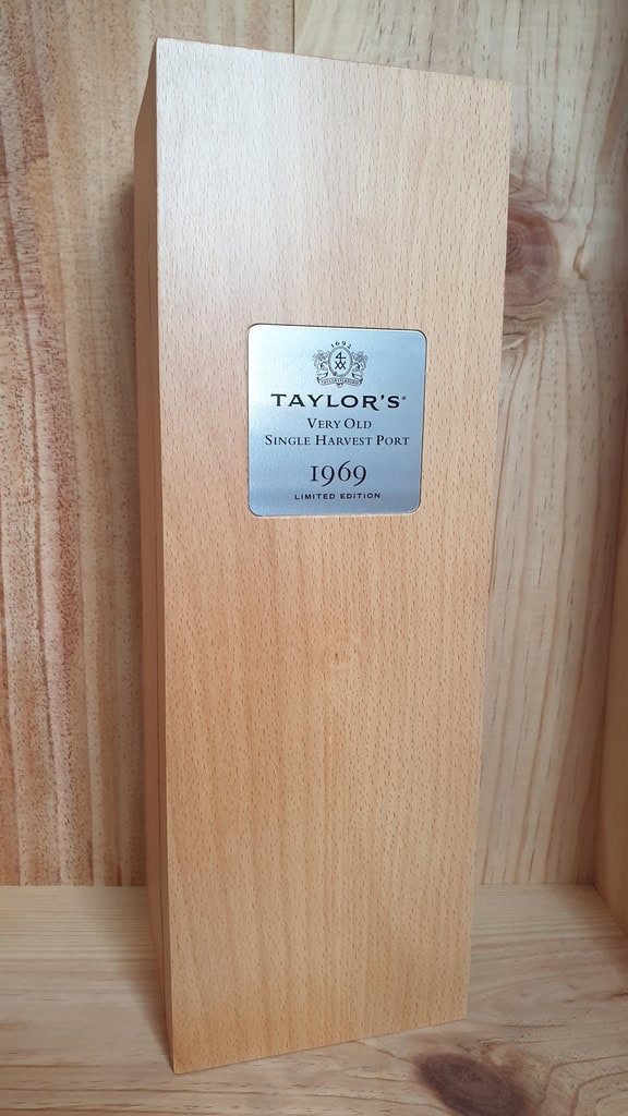 Taylors 1969 Very Old Single Harvest Port - Image 6